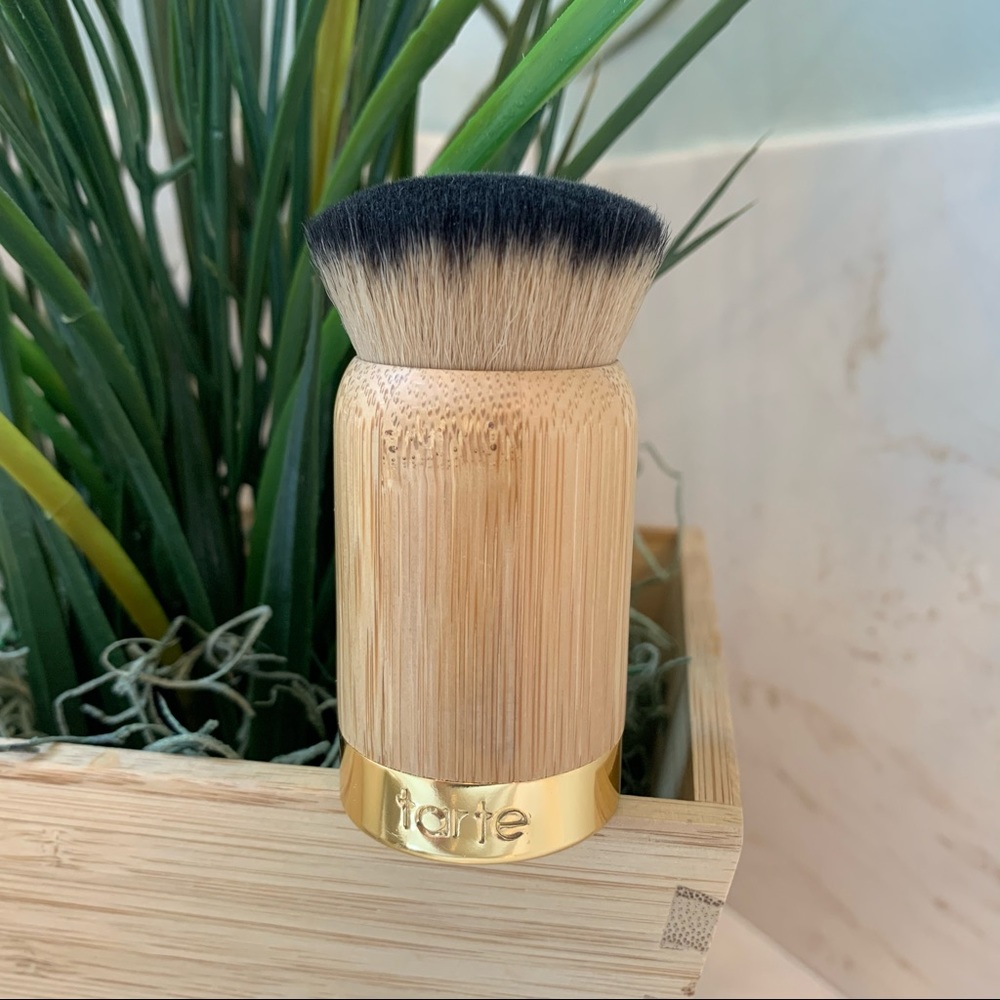 tarte Airbuki Bamboo Powder Foundation Brush